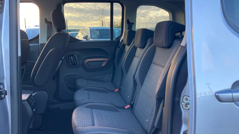 Peugeot Rifter 1.5 BlueHDi 130 GT Line 5dr Diesel Estate